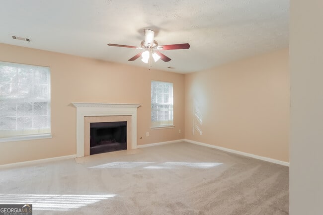 Building Photo - 4032 River Garden Cir