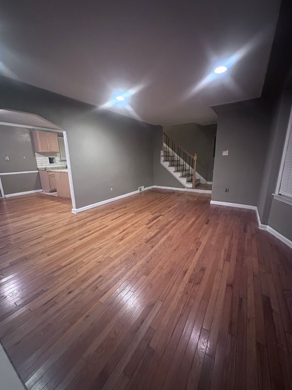 Foto del edificio - 18436 Lindsay St