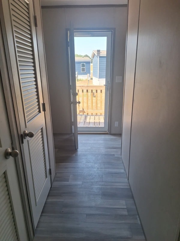 Building Photo - 4627 Blanche Rd