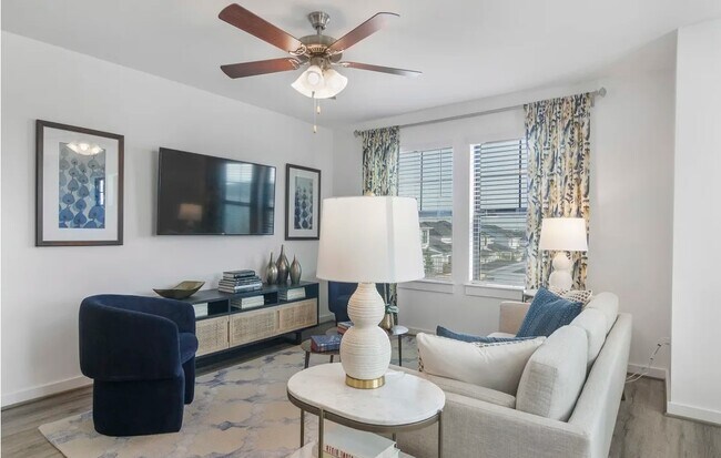 Foto del edificio - 118 Trademark Dr