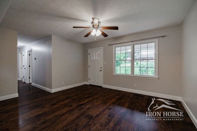 Photo - 131 Plantation Rd House