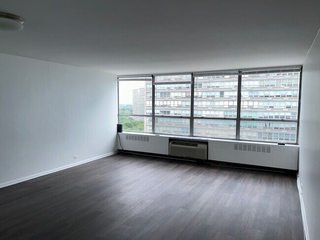 Foto del edificio - 4800 S Chicago Beach Dr