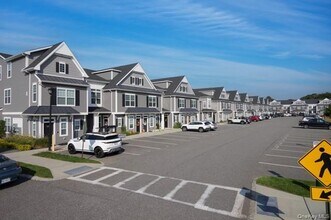 Building Photo - 104 Sutton Ct