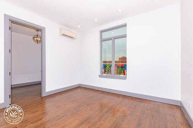 Building Photo - 168 Stuyvesant Ave