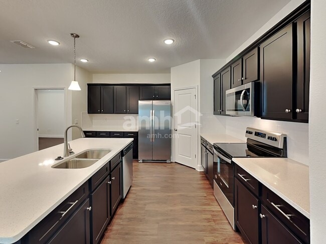 Building Photo - 10717 Coleman Rd