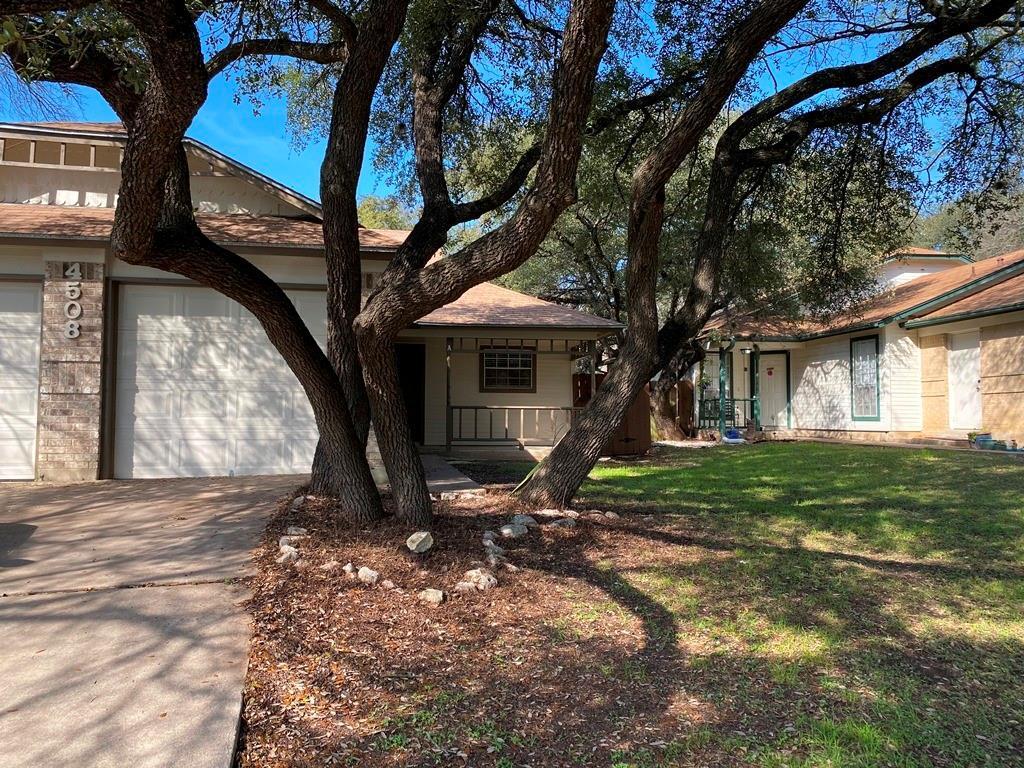 Foto principal - 4508 Dorsett Oaks Cir