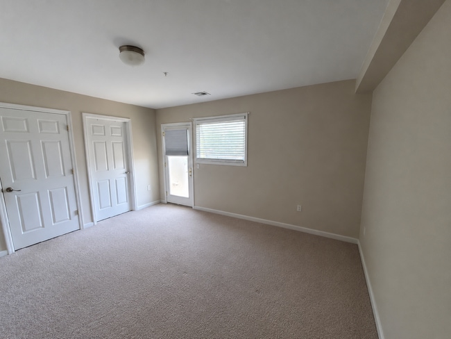 Photo - 148 Oakwood Ave Apartment