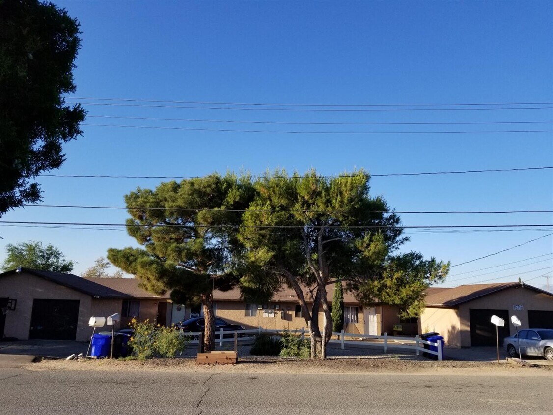 15715 Pamela Ln Unit 3, Victorville, CA 92394 Apartment for Rent in