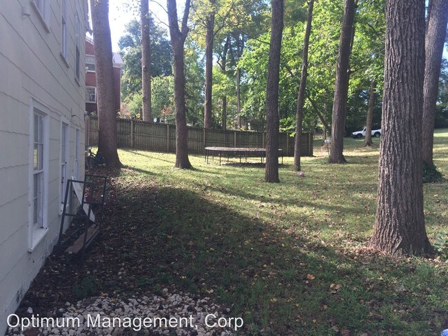 Building Photo - 4 br, 3 bath House - 704 Cherrywood Dr.