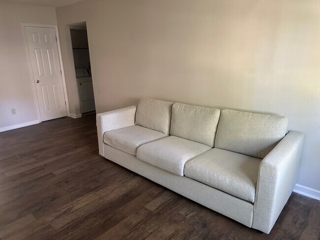 Foto del edificio - 9064 W Swan Cir