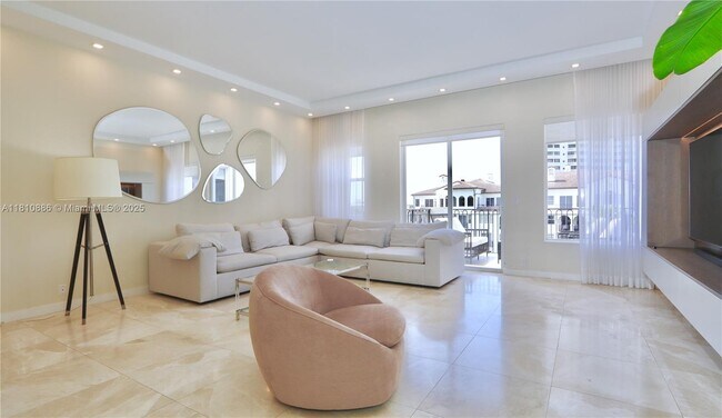 Foto del edificio - 3900 Island Blvd