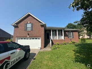 Building Photo - 3222 Briarhill Ct