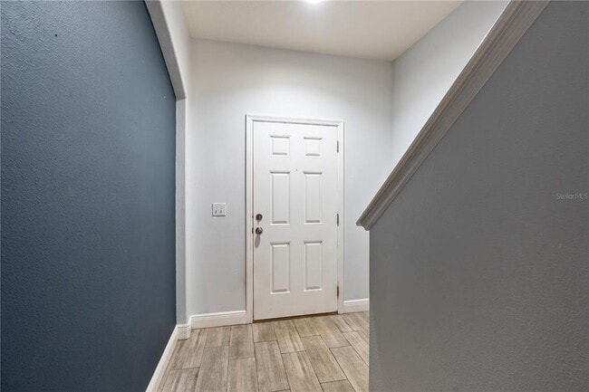 Building Photo - 4631 69th Pl N