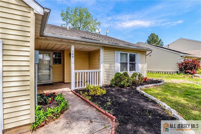 Building Photo - 149 Zwolak Ct