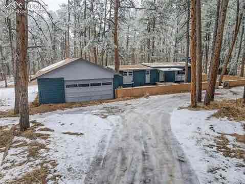 Primary Photo - 6530 Burrows Rd