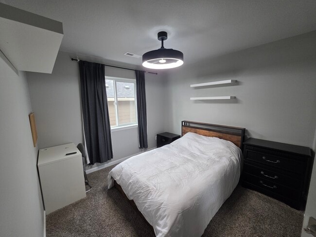 Foto del edificio - 10721 NE 109th St