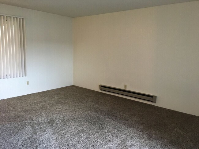 Foto del edificio - MOVE IN SPECIAL - 1/2 OFF THE 1ST MONTH RE...