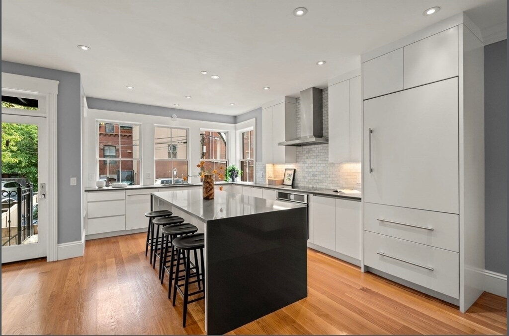 Foto principal - 133 W Concord St