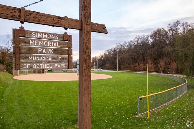 Simmons Park is a great place to relax and play the day away in Bethel Park.