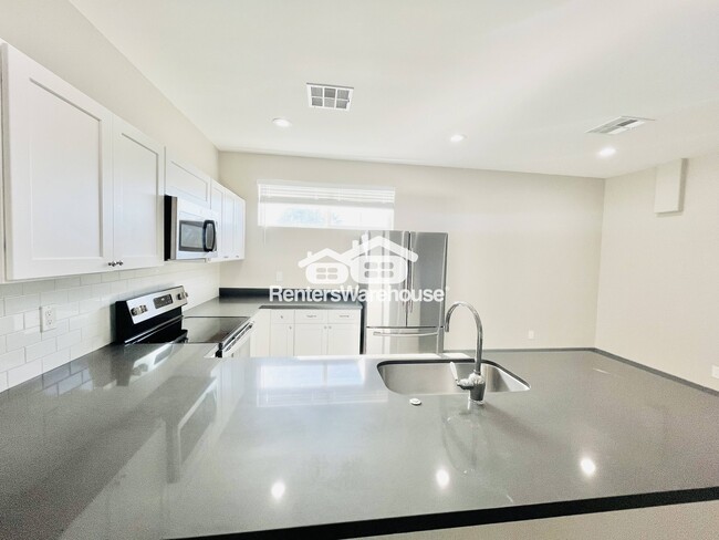 Foto del edificio - 1437 E Roosevelt St