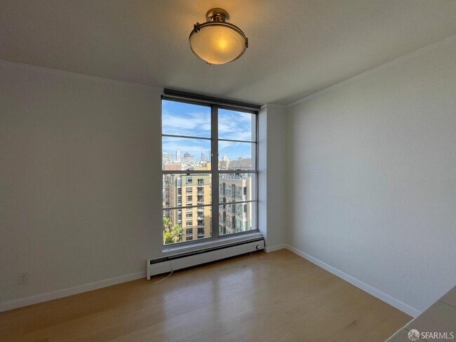 Building Photo - 2040 Franklin St