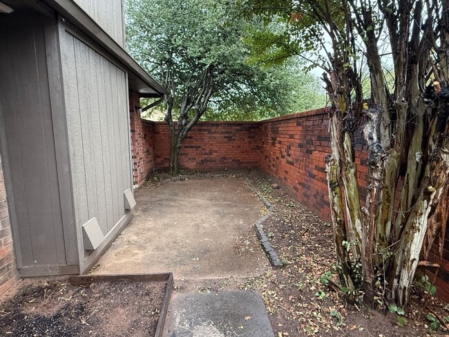 Building Photo - Coming Soon: Huge Master Suite, culd-du-sac, Jenks Schools, 3 bedroom