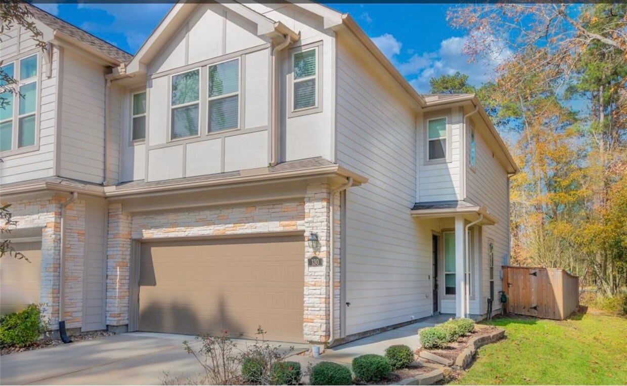 130 Moon Dance Ct, Conroe, TX 77304 Townhome Rentals in Conroe TX