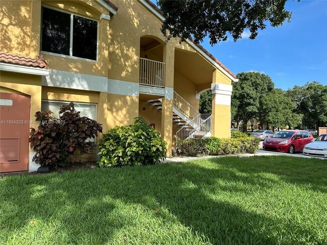 Building Photo - 2647 NW 33rd St