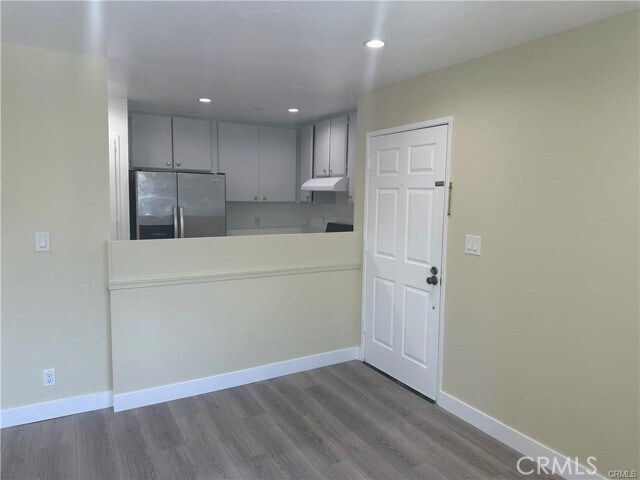 Foto del edificio - 219 E Maple St