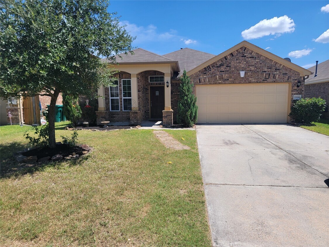 Foto principal - 2526 Wood Park Blvd