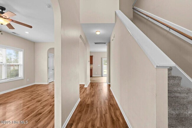 Foto del edificio - 4 Bedroom Home In Carolina Plantation!