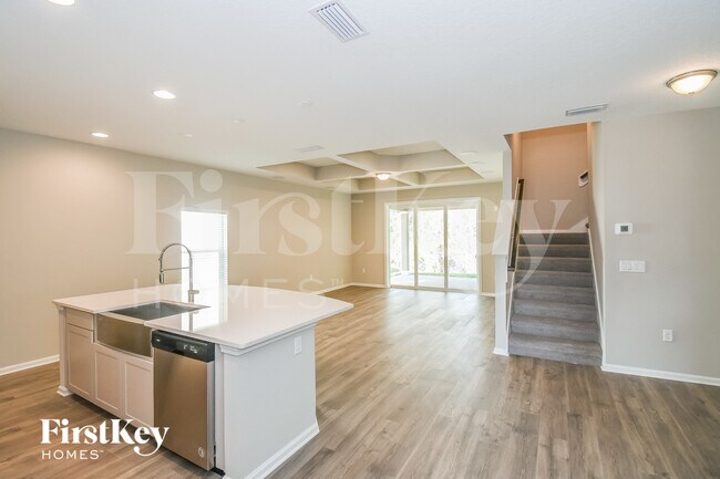 Foto del edificio - 2721 Copperwood Ave