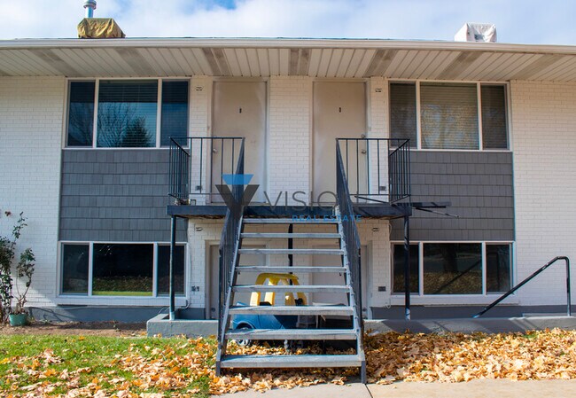 Foto del edificio - 689 E 100 N