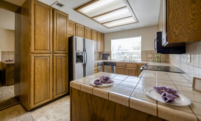 Foto del edificio - 444 RIDGECREST Trl