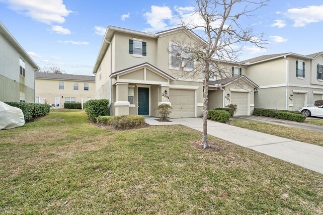 Building Photo - Gated Community