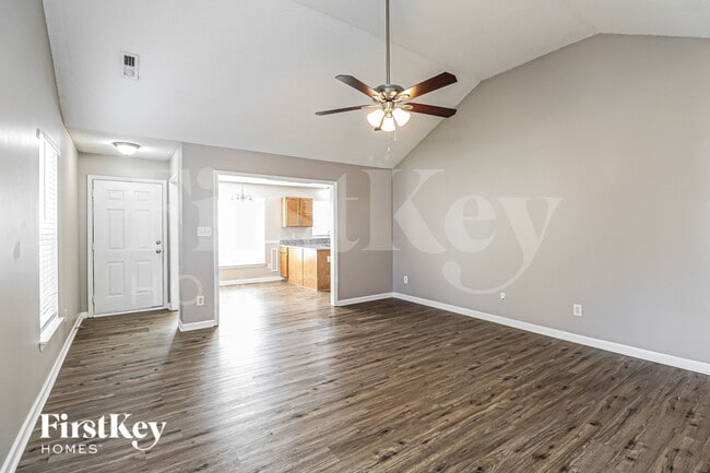 Building Photo - 933 Milkwood Ln