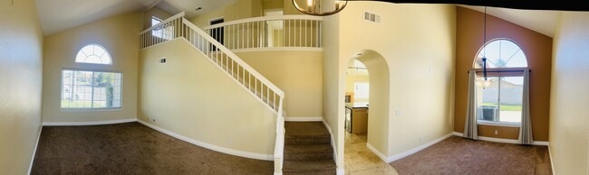 Building Photo - 25183 Parkcrest Dr