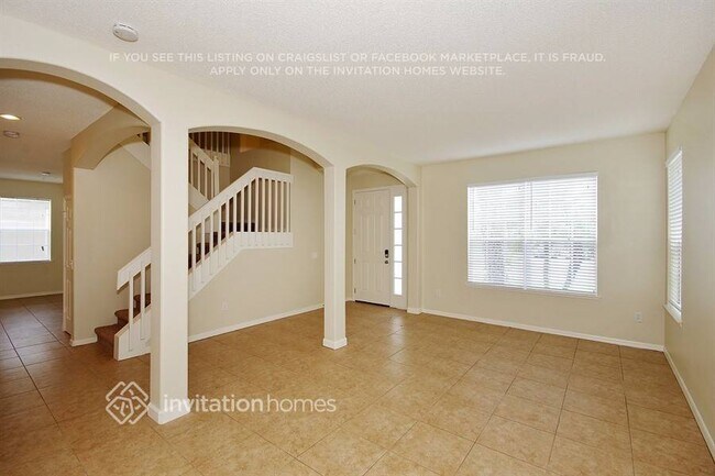 Foto del edificio - 2136 Windcrest Lake Cir