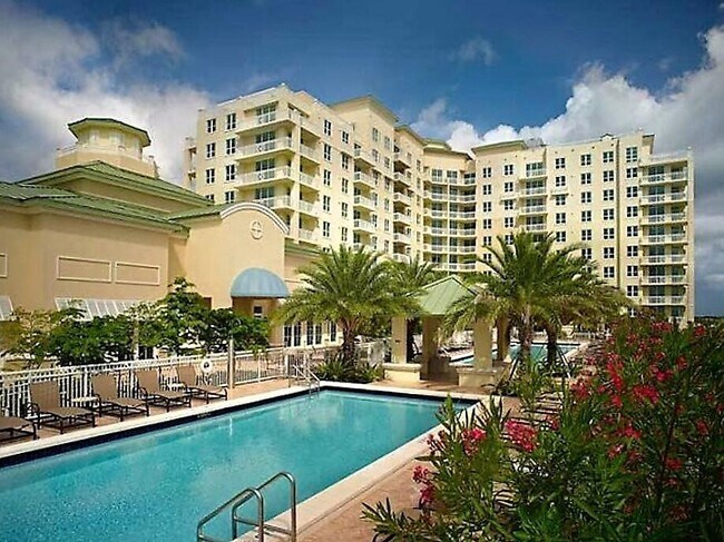 Foto del edificio - 350 N Federal Hwy