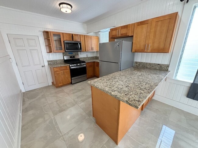 Building Photo - 3429 Wela St