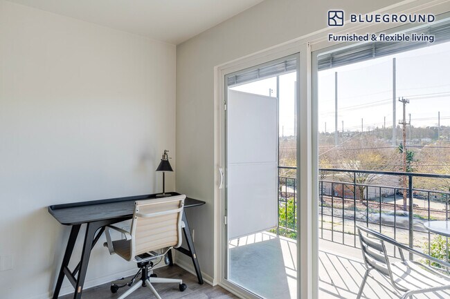 Foto del edificio - 2850 15th Ave W