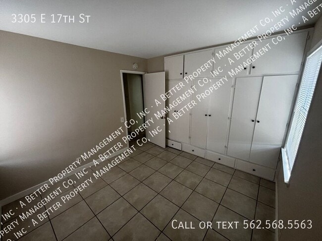 Foto del edificio - 3305 E 17th St