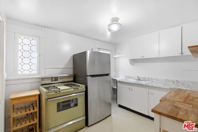 Foto del edificio - 2808 3rd St