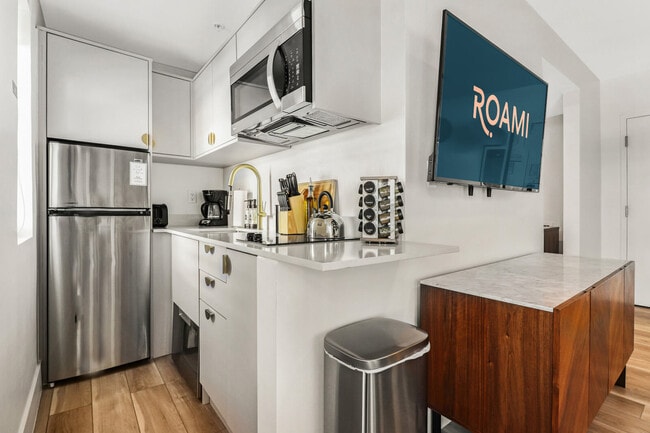 Building Photo - 4025 Indian Creek Dr