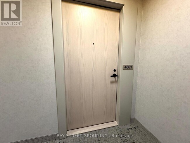 Photo du bâtiment - 8 Interchange Wy