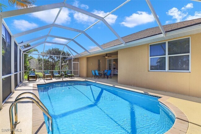 Foto del edificio - 5251 Tamiami Ct