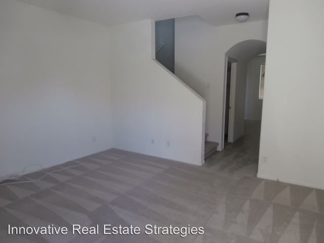 Building Photo - 7708 Park Village Pl