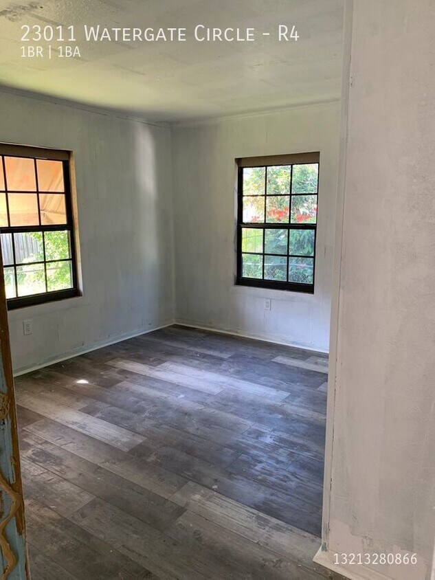 23011 Watergate Cir Unit R4, Boca Raton, FL 33428 Room for Rent in