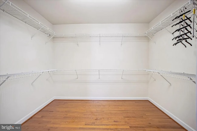 Building Photo - 2907 Dumas St