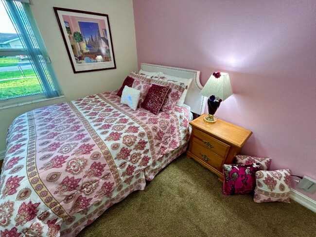 Foto del edificio - 9512 Saddlebrook Dr